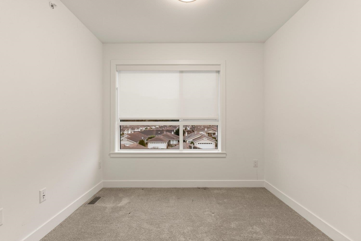 Basement Recreation Room Photo of 413 46150 Thomas Road, Chilliwack, BC