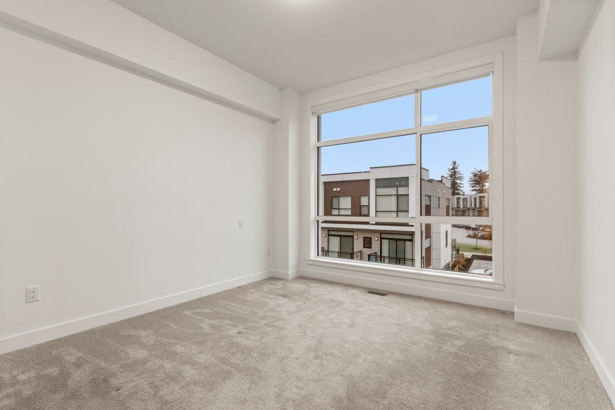 Outdoor Patio Photo of 413 46150 Thomas Road, Chilliwack, BC