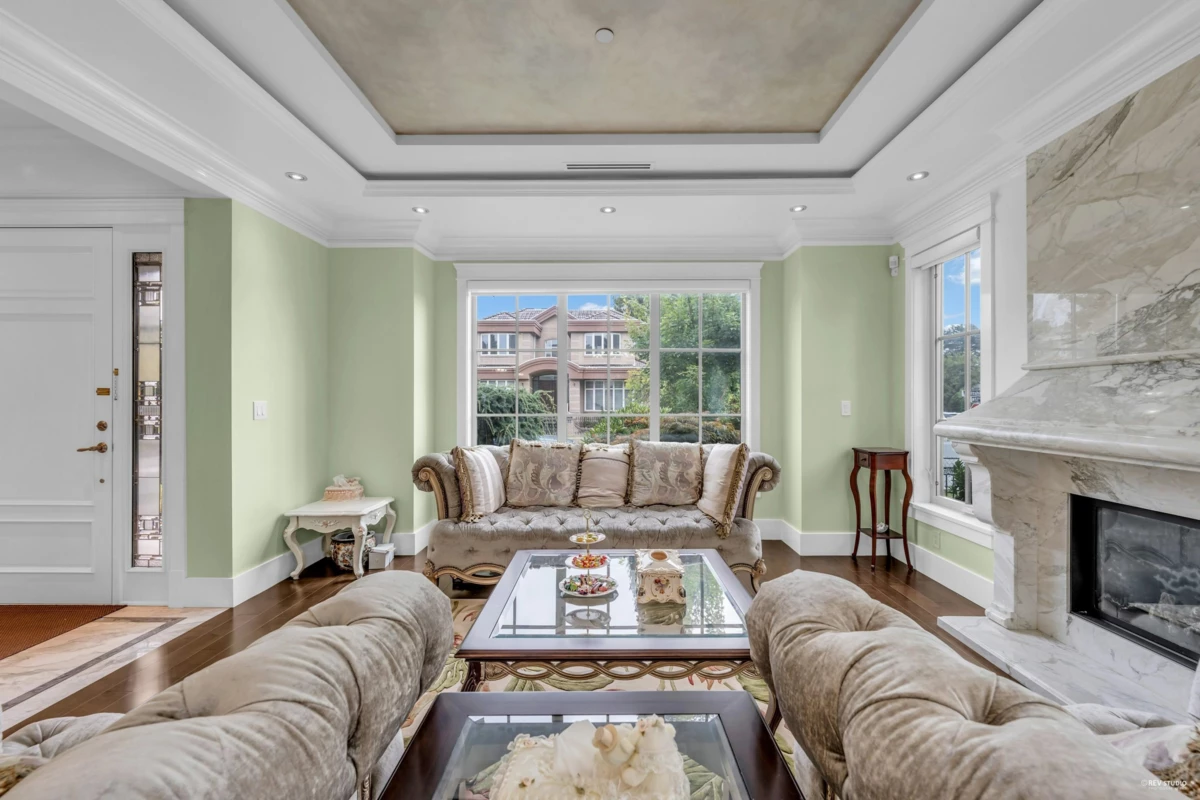 Living Room Photo of 7283 Wiltshire Street, Vancouver, BC