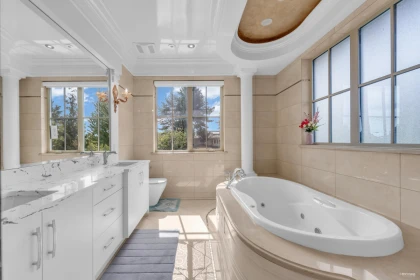 Guest Bathroom Photo of 7283 Wiltshire Street, Vancouver, BC