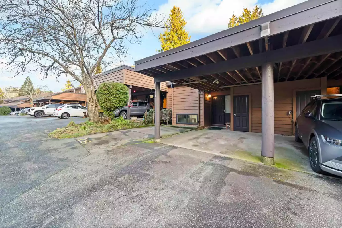 Community Amenities Photo (Clubhouse) of 216 Cambridge Way, Port Moody, BC