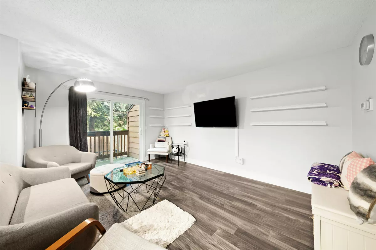 Kitchen Island Photo of 216 Cambridge Way, Port Moody, BC