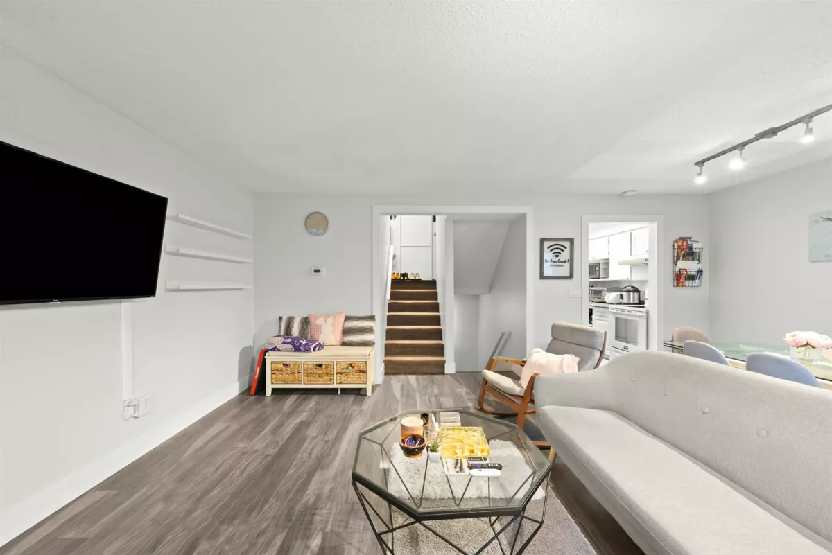 Primary Bathroom Photo of 216 Cambridge Way, Port Moody, BC