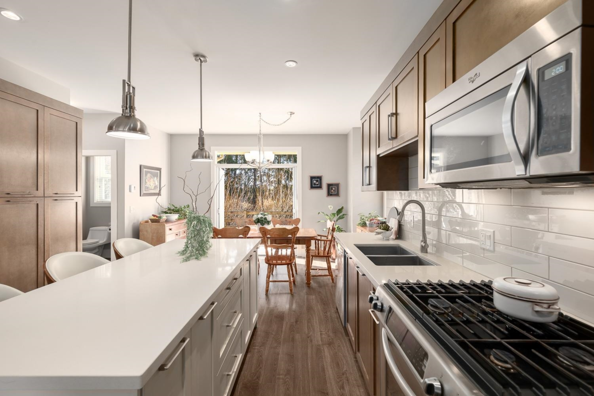 Kitchen Island Photo of 79 12161 237 Street, Maple Ridge, BC