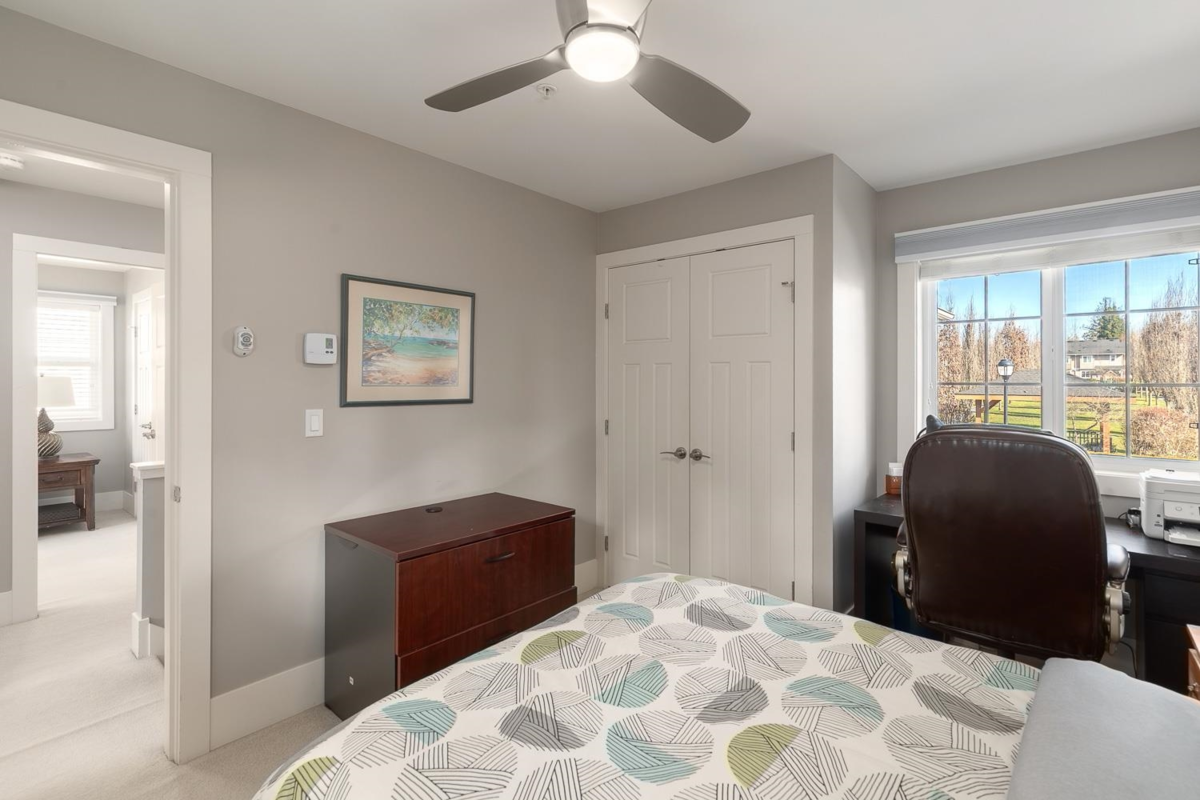 Swimming Pool Photo of 79 12161 237 Street, Maple Ridge, BC