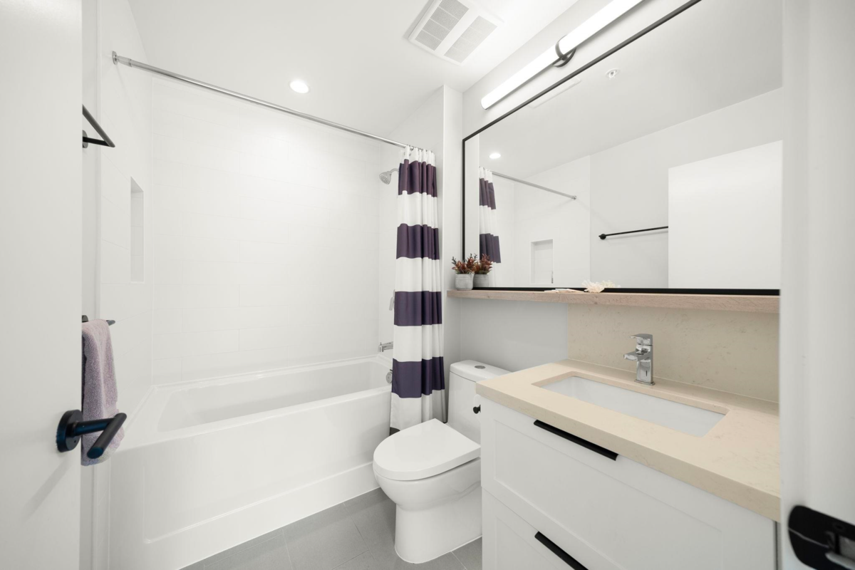 Bedroom 4 Photo of 605 3038 St George Street, Port Moody, BC