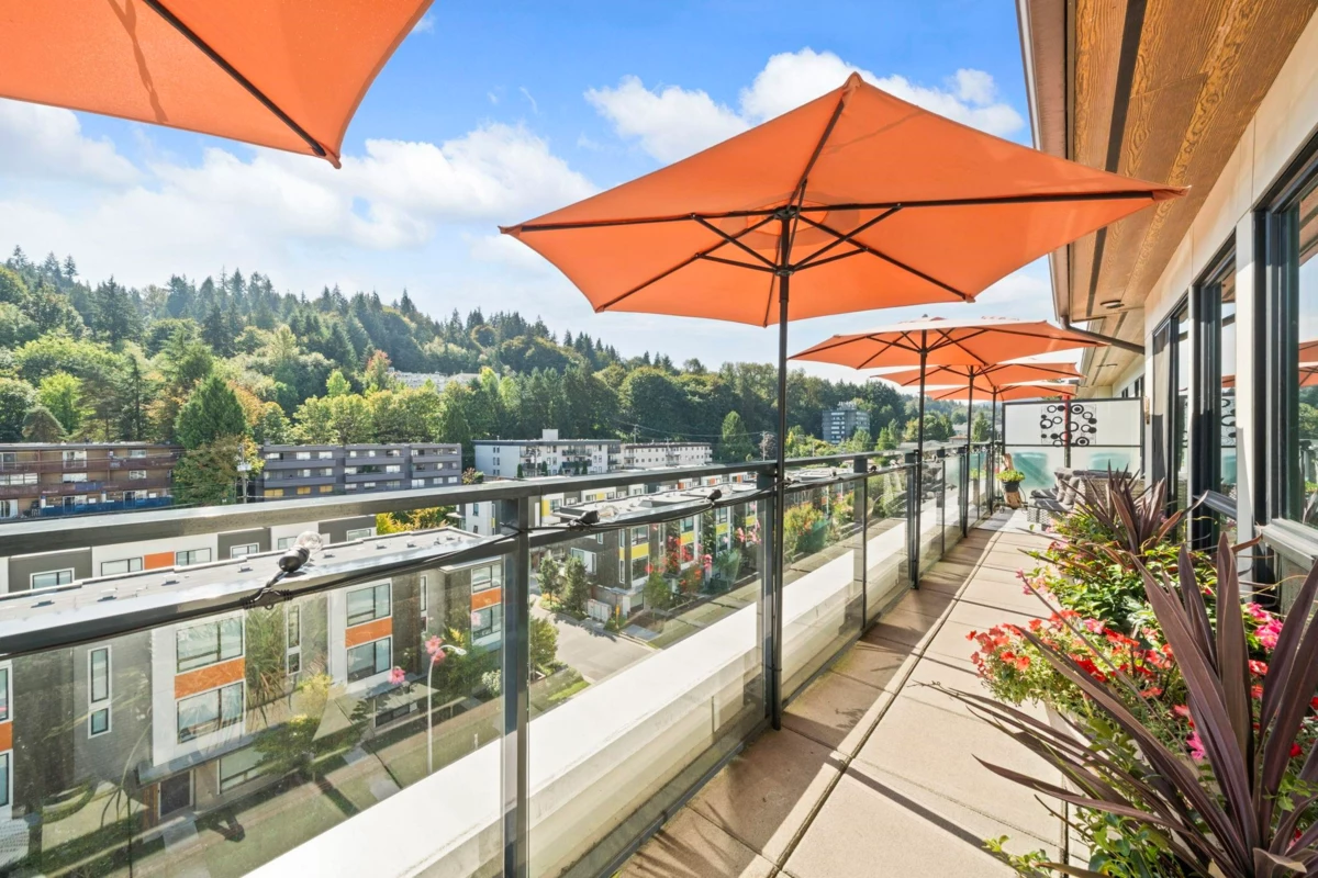 Hallway Photo of 605 3038 St George Street, Port Moody, BC