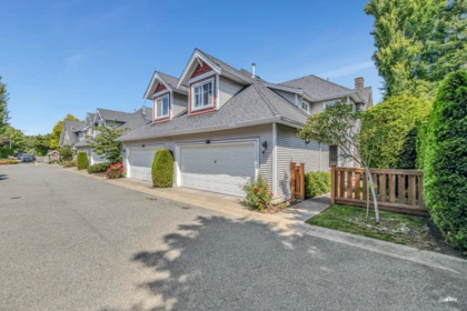 9 19977 71 Avenue, Langley, BC, Langley — Townhouse for sale