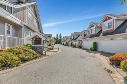 9 19977 71 Avenue, Langley, BC, Langley — Townhouse for sale