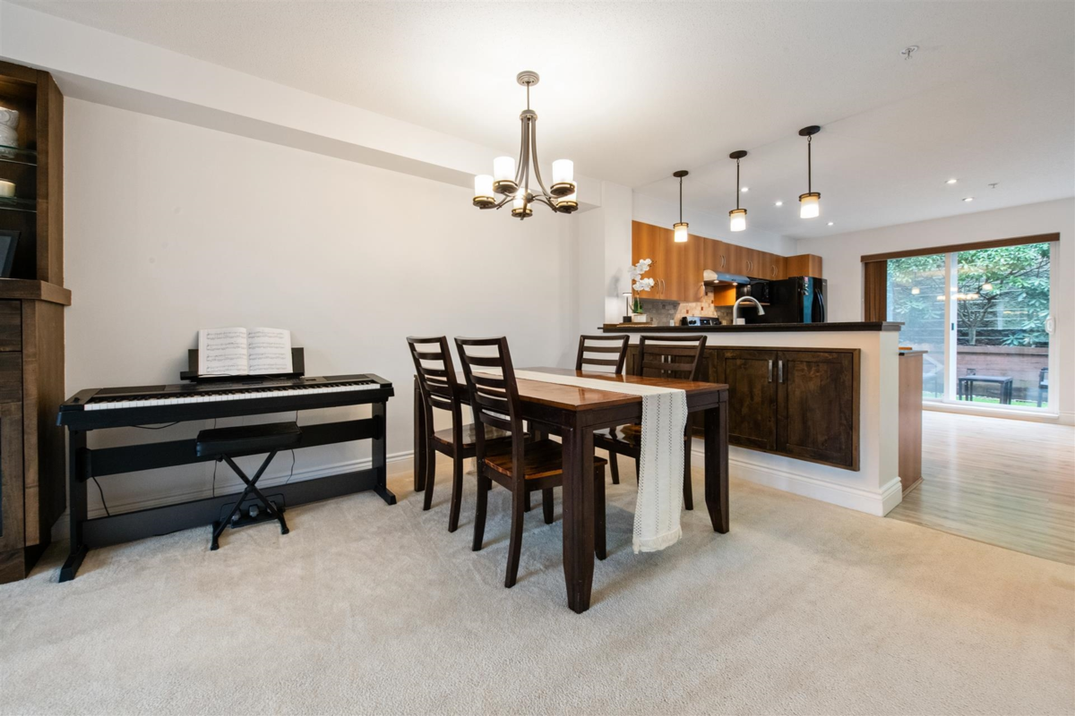 Kitchen Island Photo of 47 6747 203 Street, Langley, BC