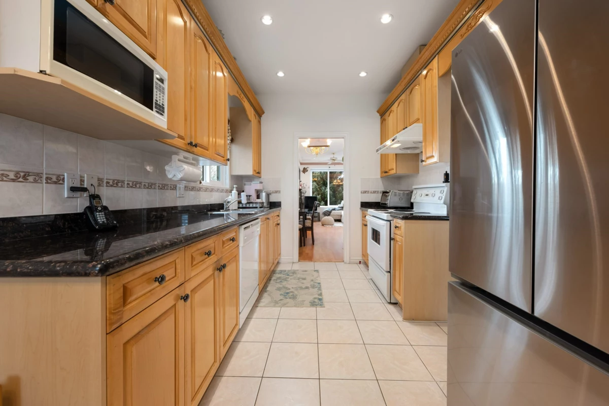 Bedroom 3 Photo of 2423 E 4th Avenue, Vancouver, BC