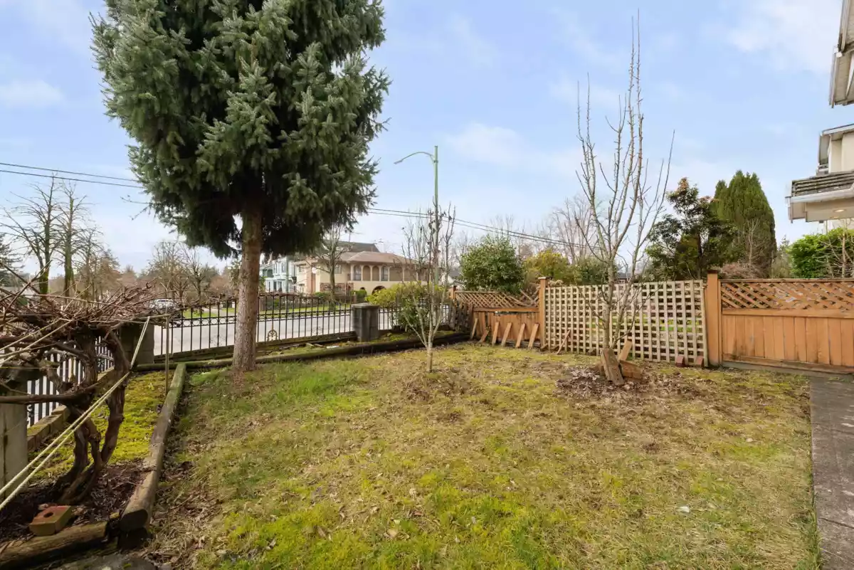 Street View Photo of 2423 E 4th Avenue, Vancouver, BC