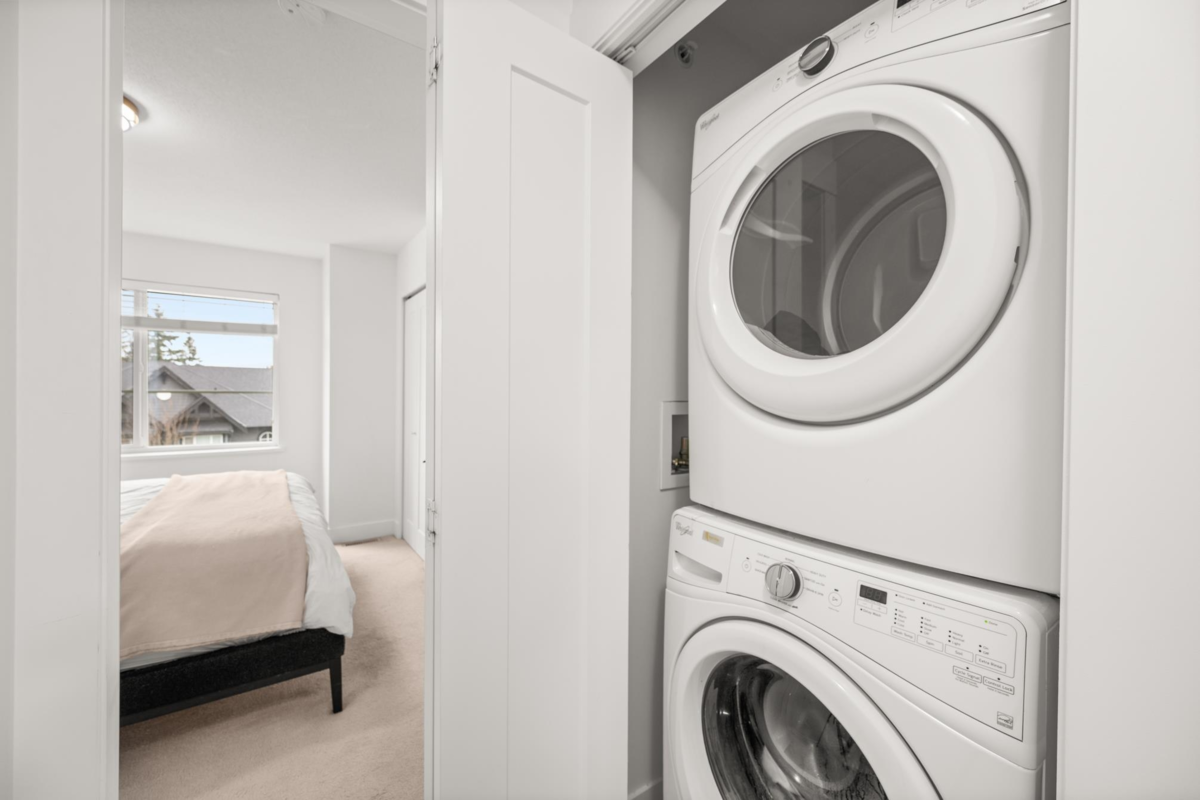 Primary Bathroom Photo of 21 8570 204 Street, Langley, BC