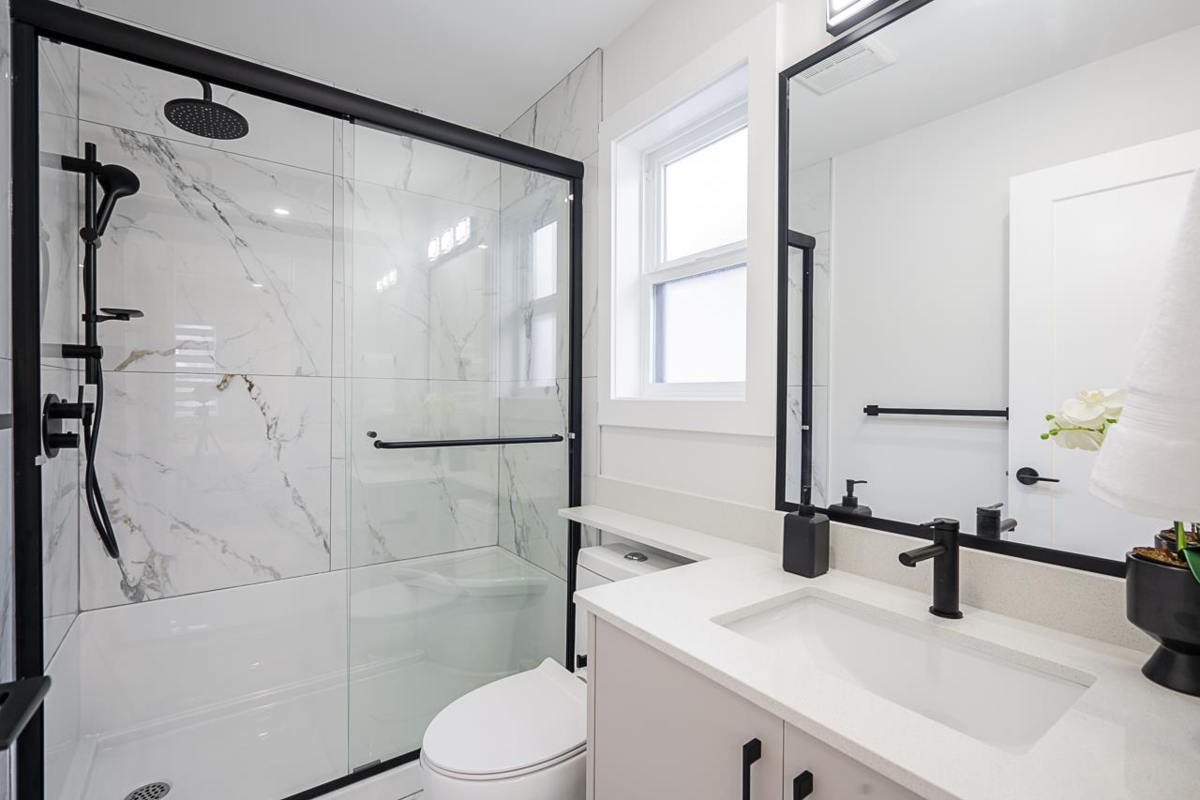 Mudroom Photo of 7880 15th Street, Burnaby, BC