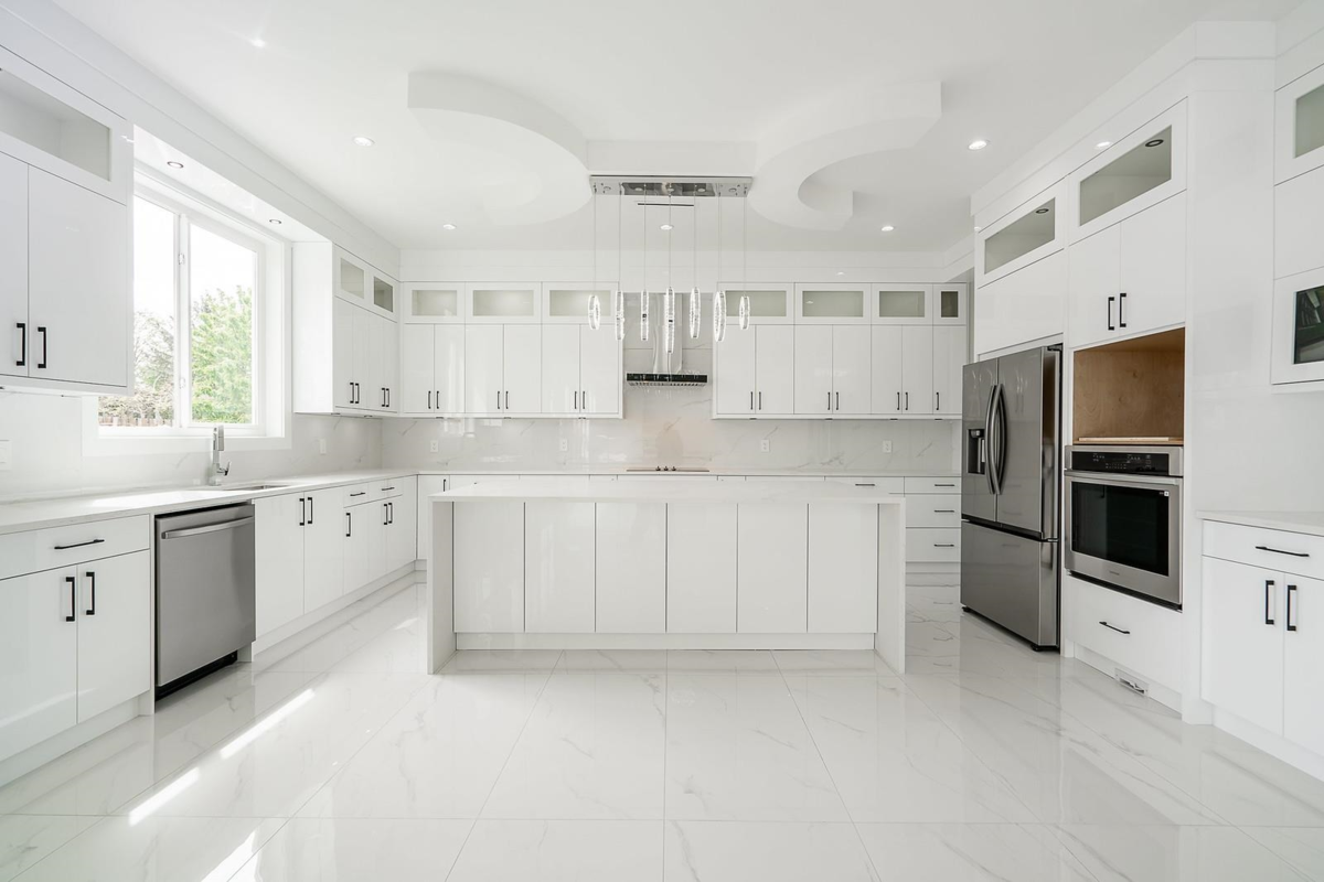 Dining Area Photo of 13978 113a Avenue, Surrey, BC