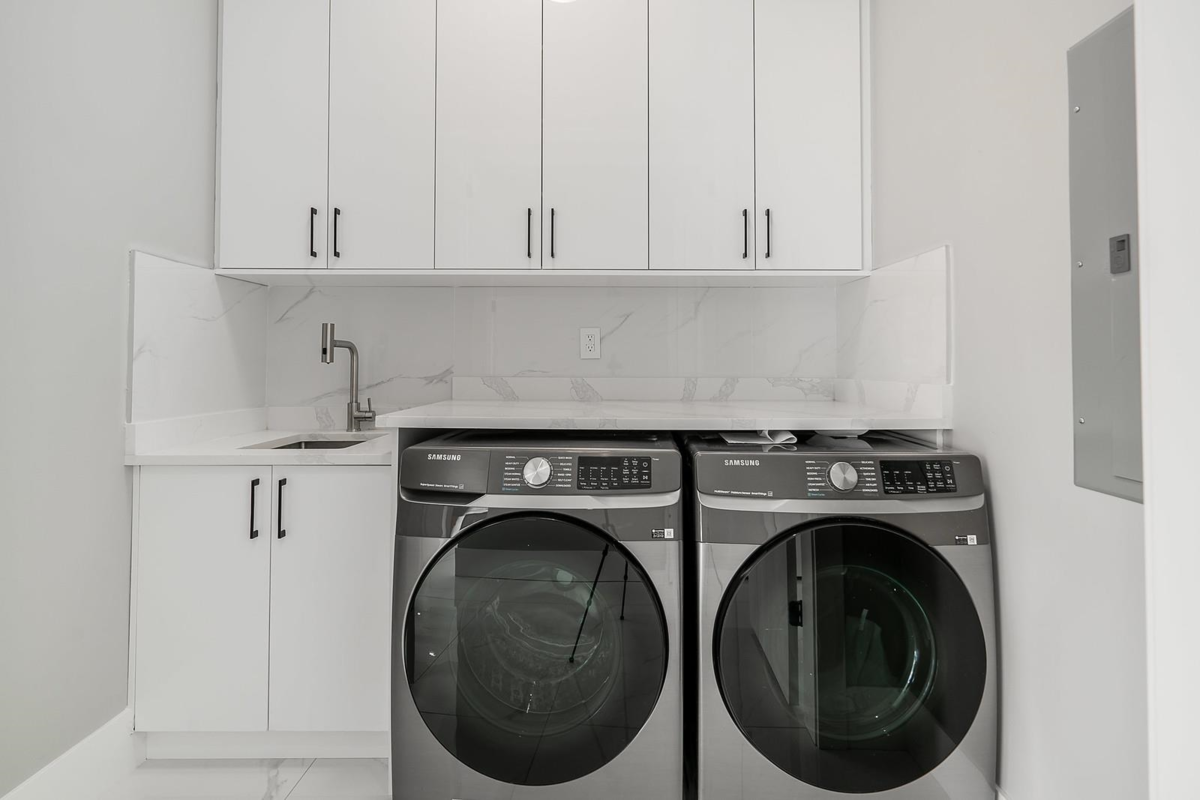 Primary Bedroom Photo of 13978 113a Avenue, Surrey, BC