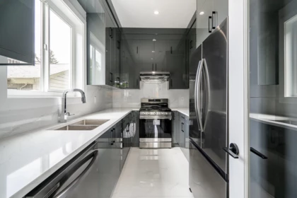 Kitchen Photo of 13978 113a Avenue, Surrey, BC