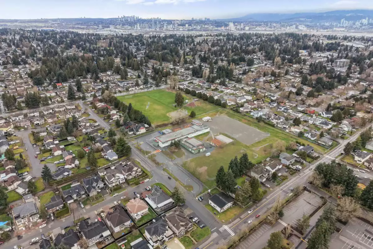 Office / Den Photo of 404 9644 134 Street, Surrey, BC