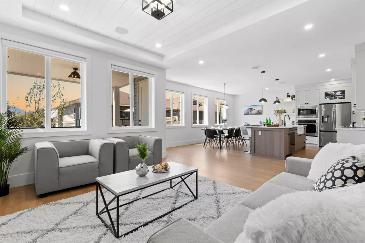 Breakfast Nook Photo of 7143 Elwood Drive, Chilliwack, BC