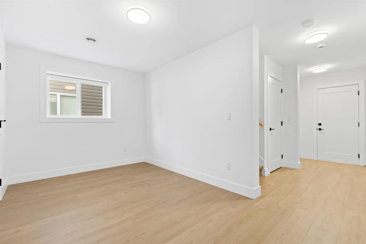 Hot Tub / Spa Photo of 7143 Elwood Drive, Chilliwack, BC