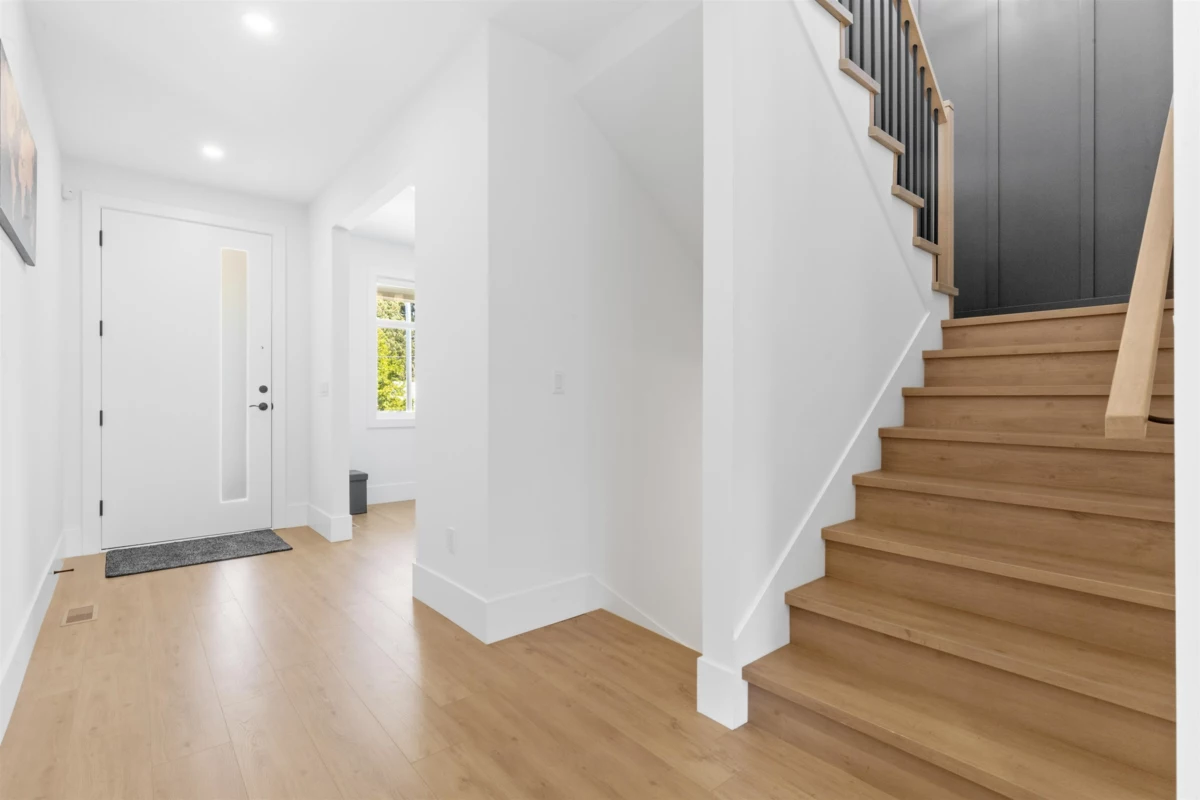 Kitchen Photo of 7143 Elwood Drive, Chilliwack, BC