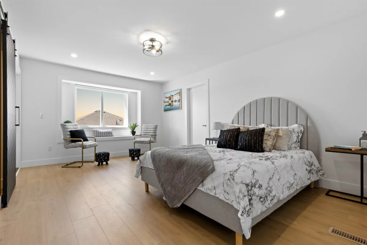 Laundry Room Photo of 7143 Elwood Drive, Chilliwack, BC