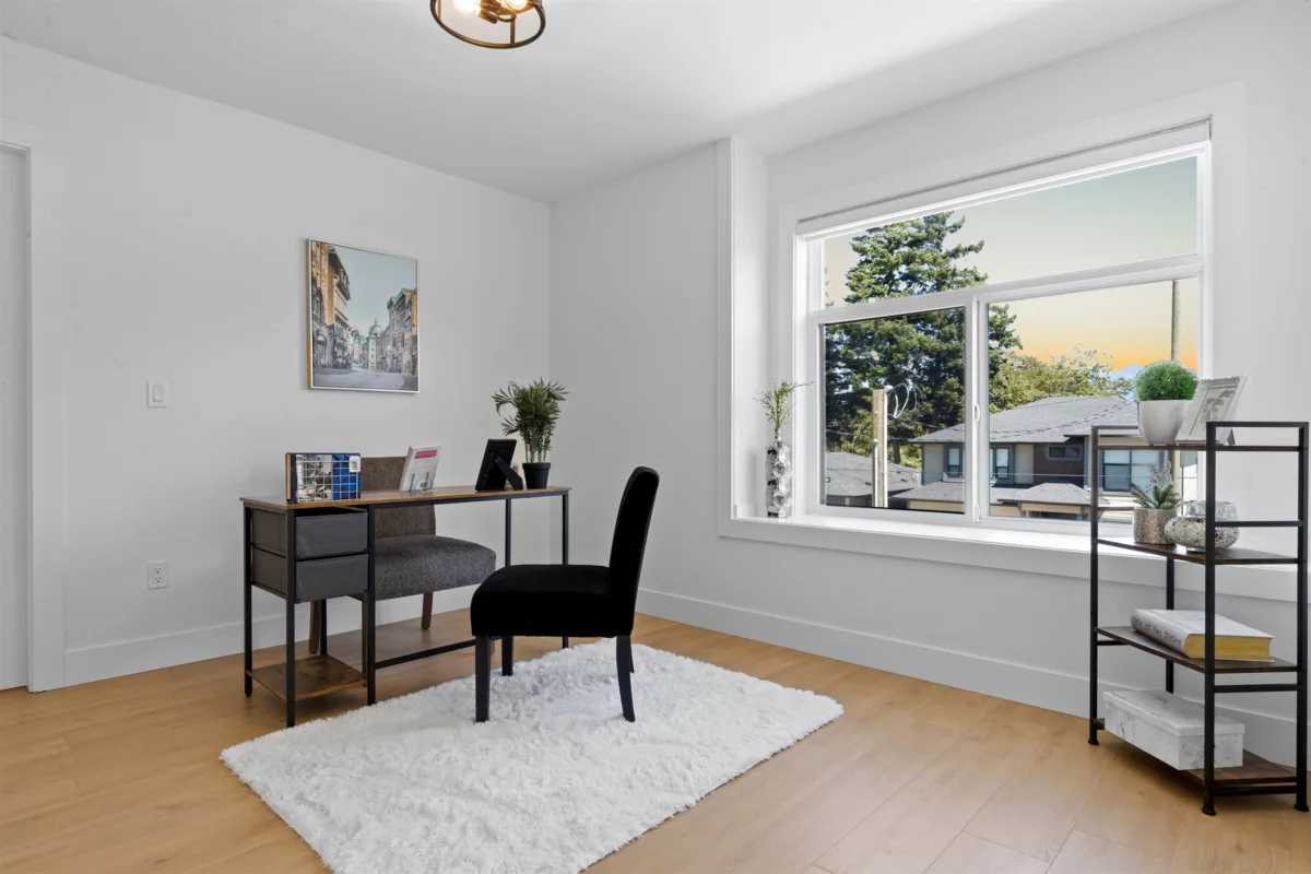 Staircase Photo of 7143 Elwood Drive, Chilliwack, BC