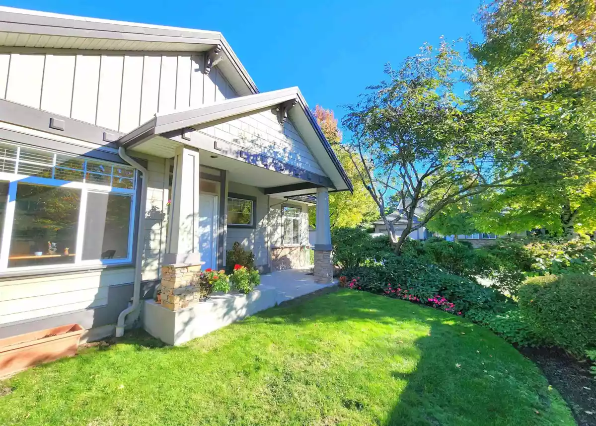 Front Yard Photo of 42 5688 152 Street, Surrey, BC