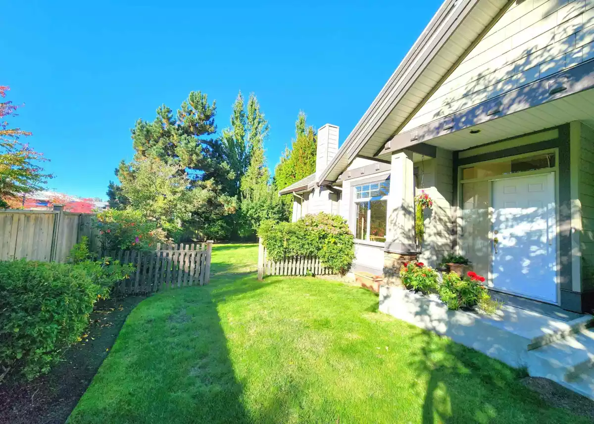 Garden / Landscaping Photo of 42 5688 152 Street, Surrey, BC