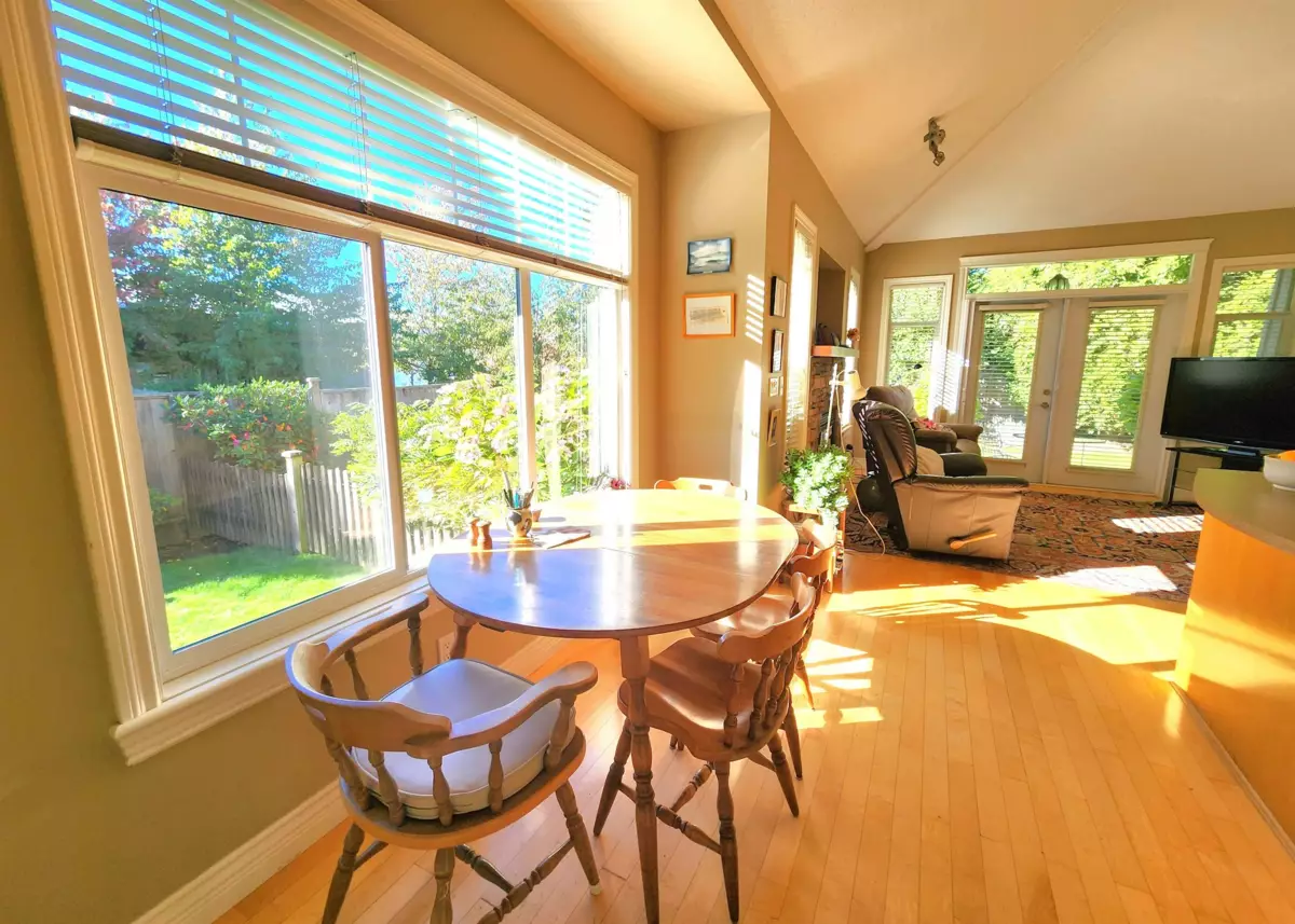 Primary Bathroom Photo of 42 5688 152 Street, Surrey, BC