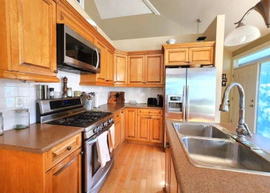 Kitchen Island Photo of 42 5688 152 Street, Surrey, BC