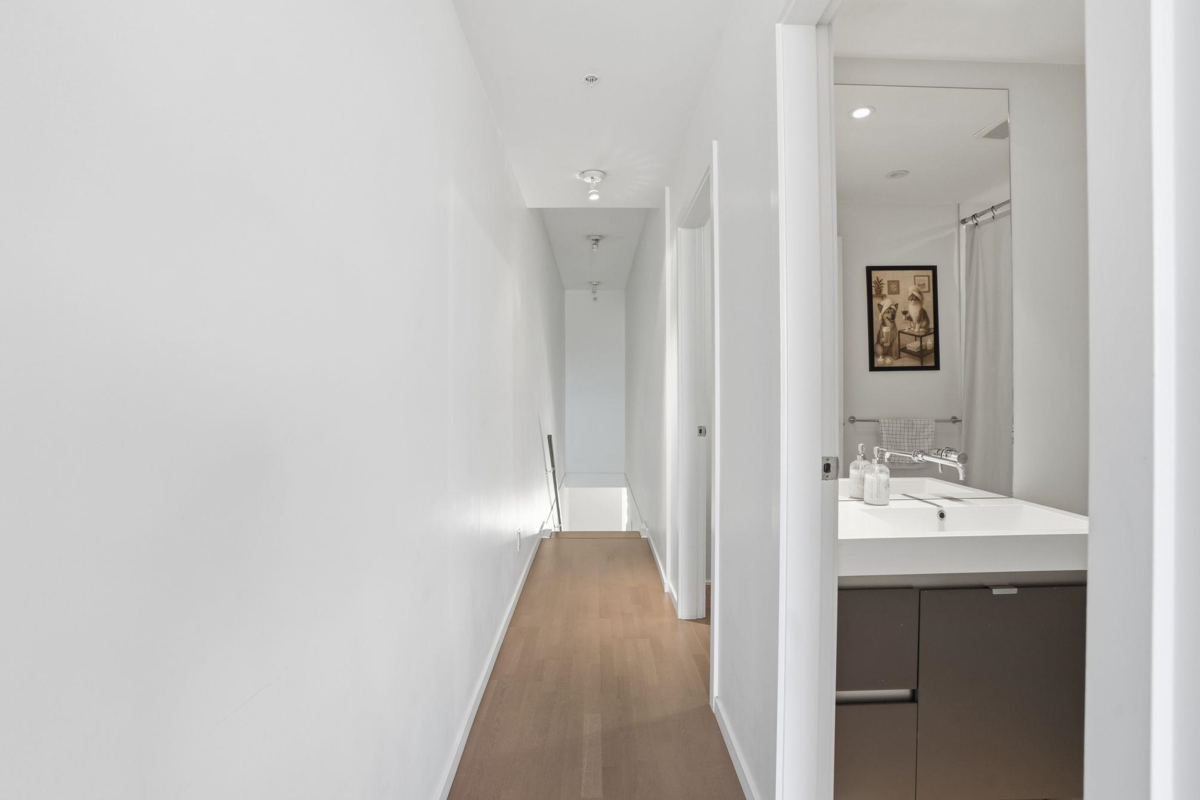 Mudroom Photo of 309 133 E 8th Avenue, Vancouver, BC