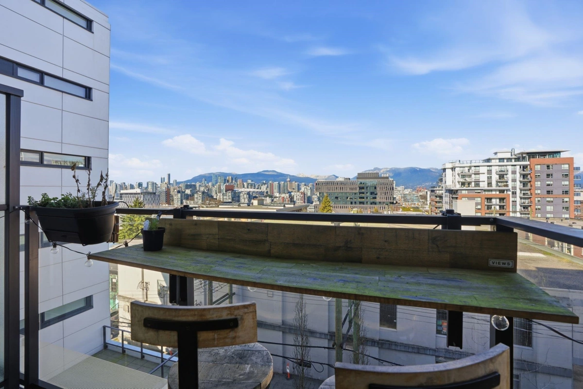 Office / Den Photo of 309 133 E 8th Avenue, Vancouver, BC