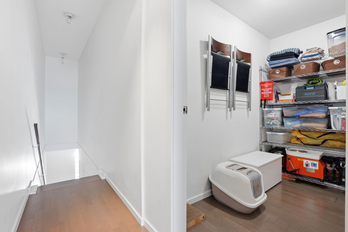 Staircase Photo of 309 133 E 8th Avenue, Vancouver, BC