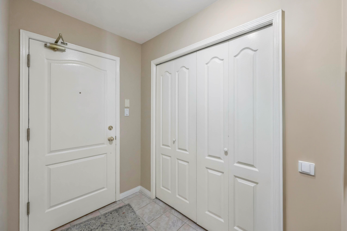 Backyard Photo of 411 2968 Burlington Drive, Coquitlam, BC