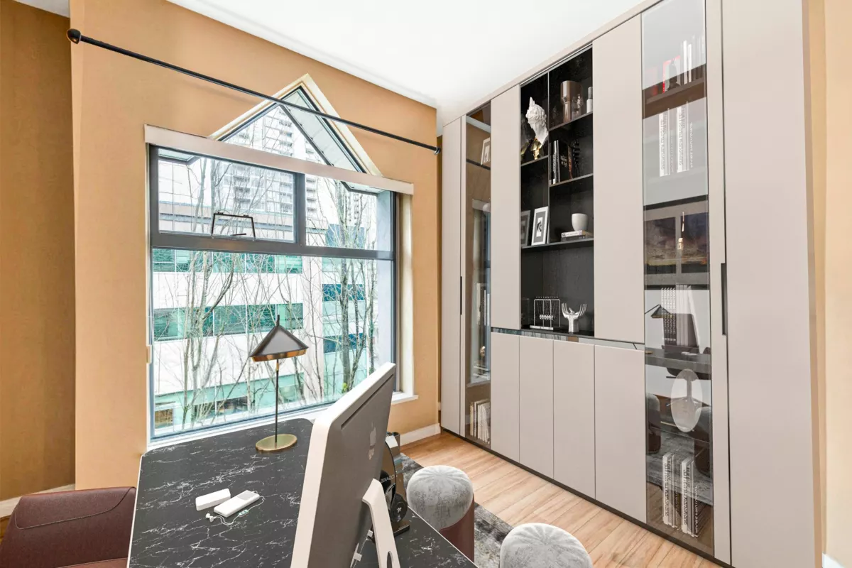 Entry Foyer Photo of 411 2968 Burlington Drive, Coquitlam, BC