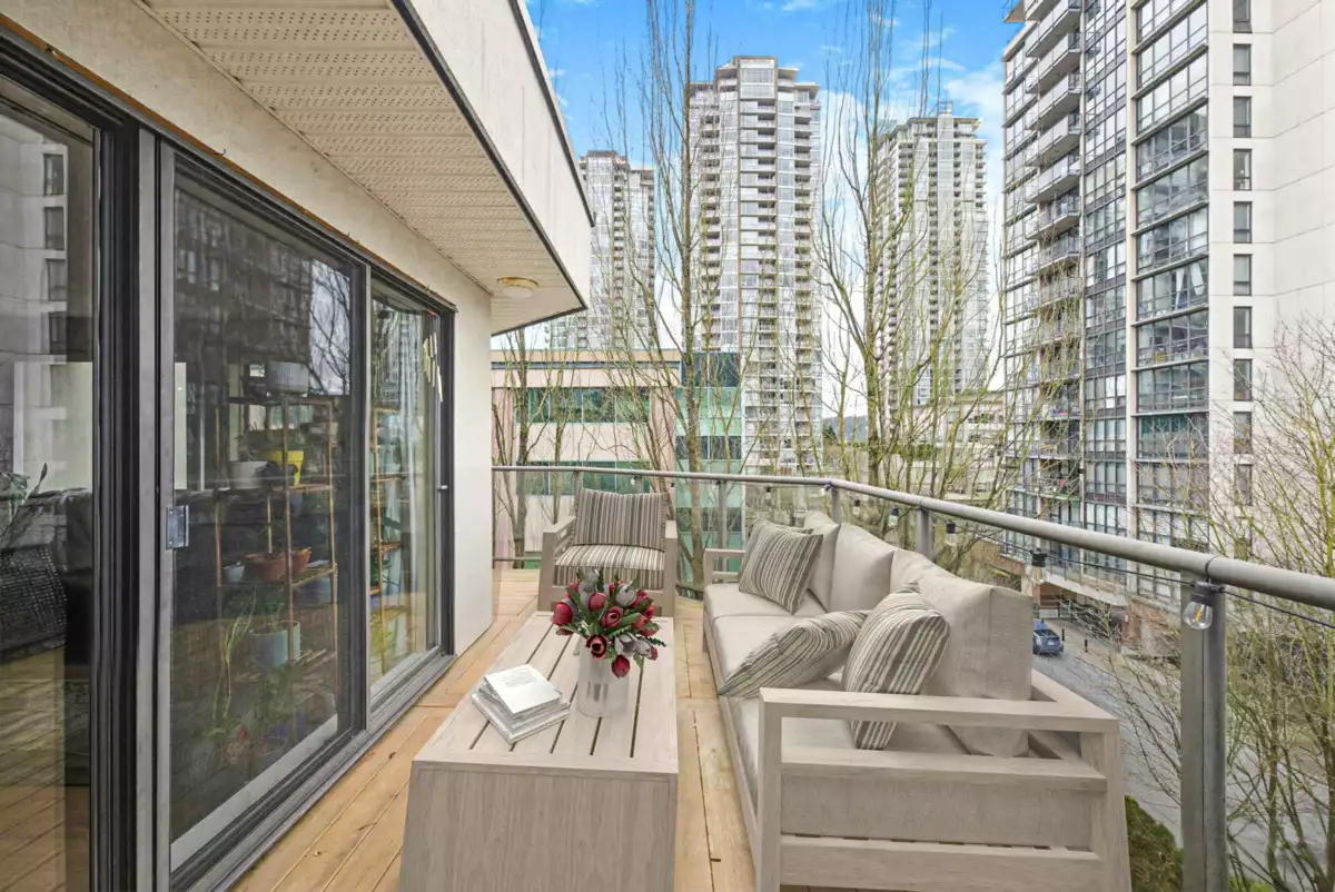 Garden / Landscaping Photo of 411 2968 Burlington Drive, Coquitlam, BC