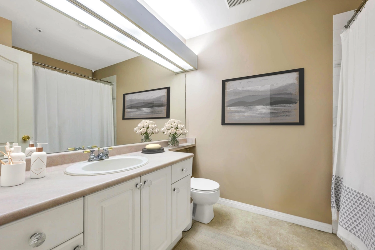Powder Room Photo of 411 2968 Burlington Drive, Coquitlam, BC