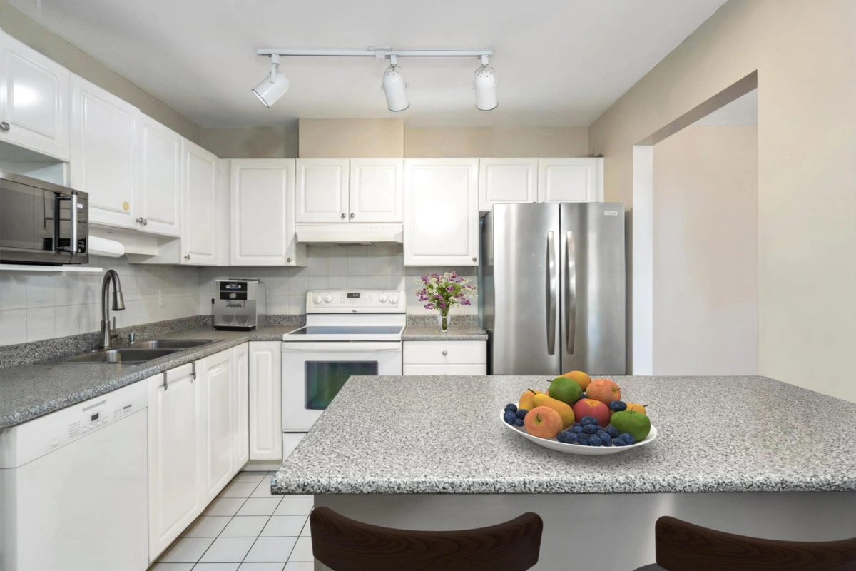 Primary Bedroom Photo of 411 2968 Burlington Drive, Coquitlam, BC