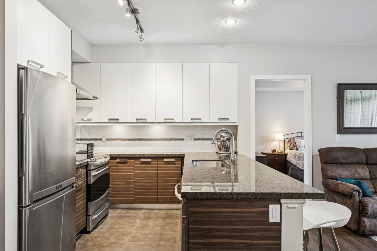 Breakfast Nook Photo of 302 1273 Marine Drive, North Vancouver, BC