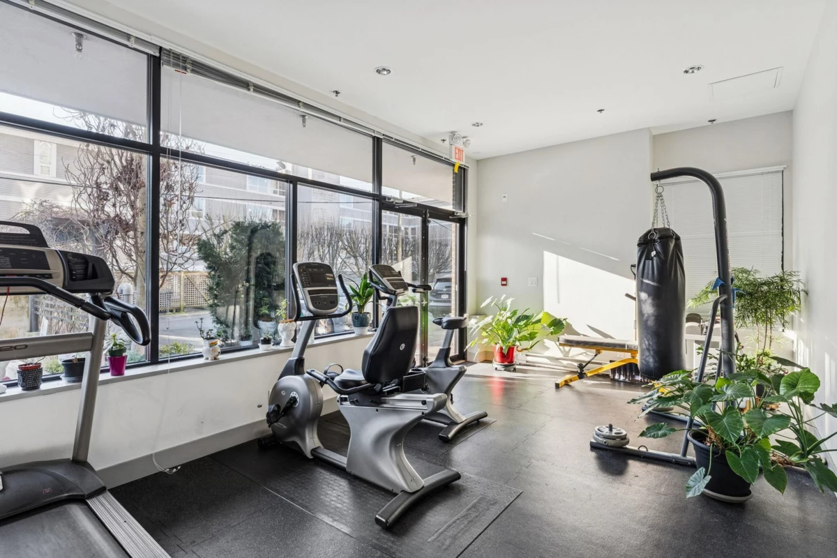 Loft / Bonus Room Photo of 302 1273 Marine Drive, North Vancouver, BC