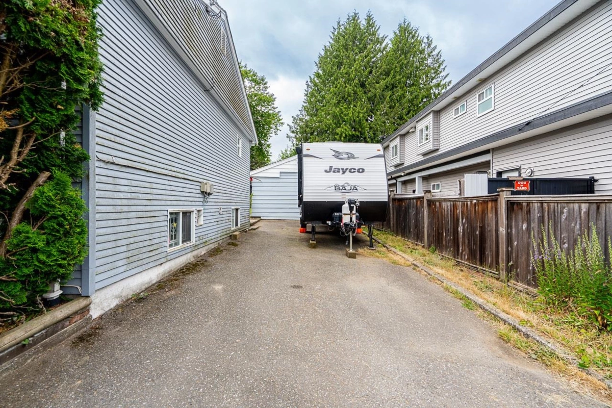 Outdoor Patio Photo of 11031 131a Street, Surrey, BC