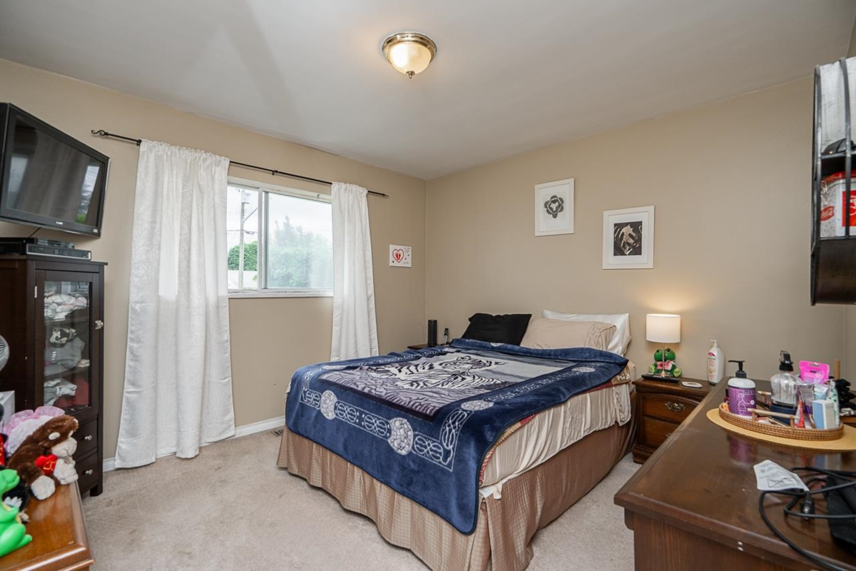 Pantry Photo of 11031 131a Street, Surrey, BC