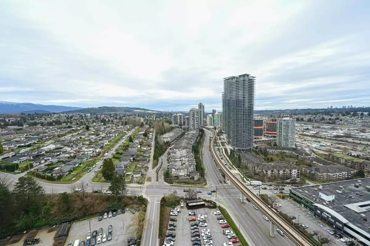 Entry Foyer Photo of 1911 4650 Brentwood Boulevard, Burnaby, BC