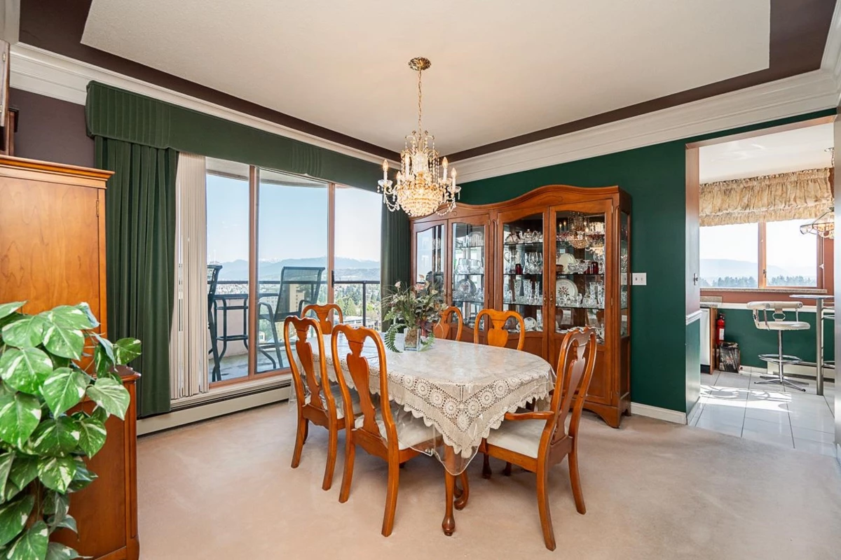 Pantry Photo of 1904 612 Fifth Avenue, New Westminster, BC