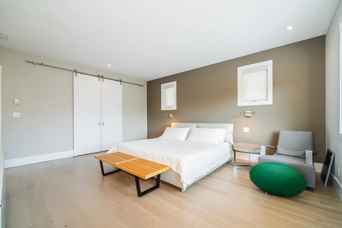 Guest Bathroom Photo of 10960 Rosecroft Crescent, Richmond, BC