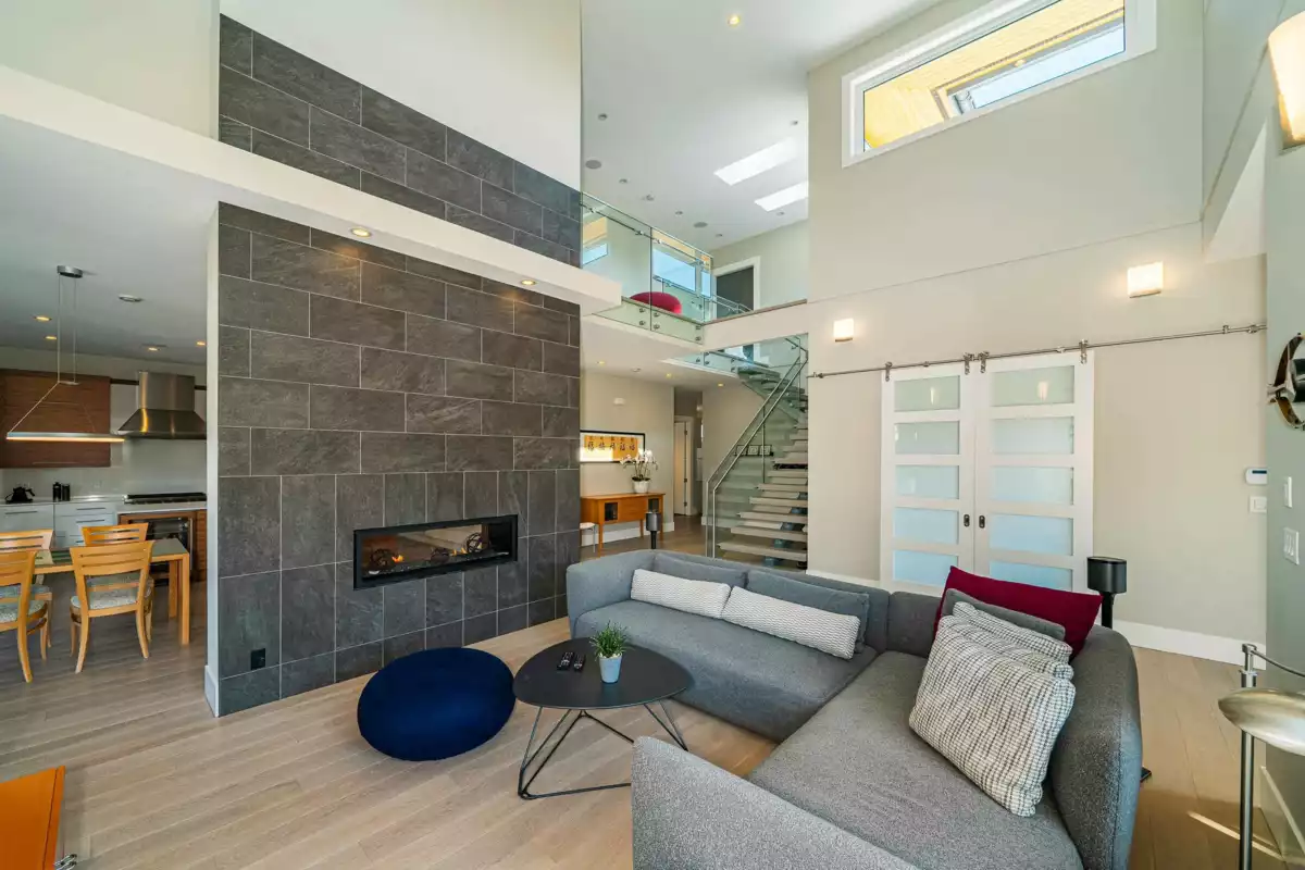 Living Room Photo of 10960 Rosecroft Crescent, Richmond, BC