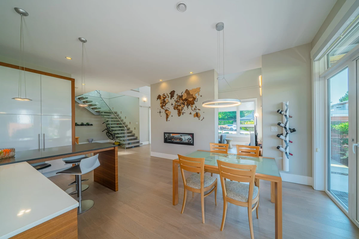 Outdoor Deck Photo of 10960 Rosecroft Crescent, Richmond, BC