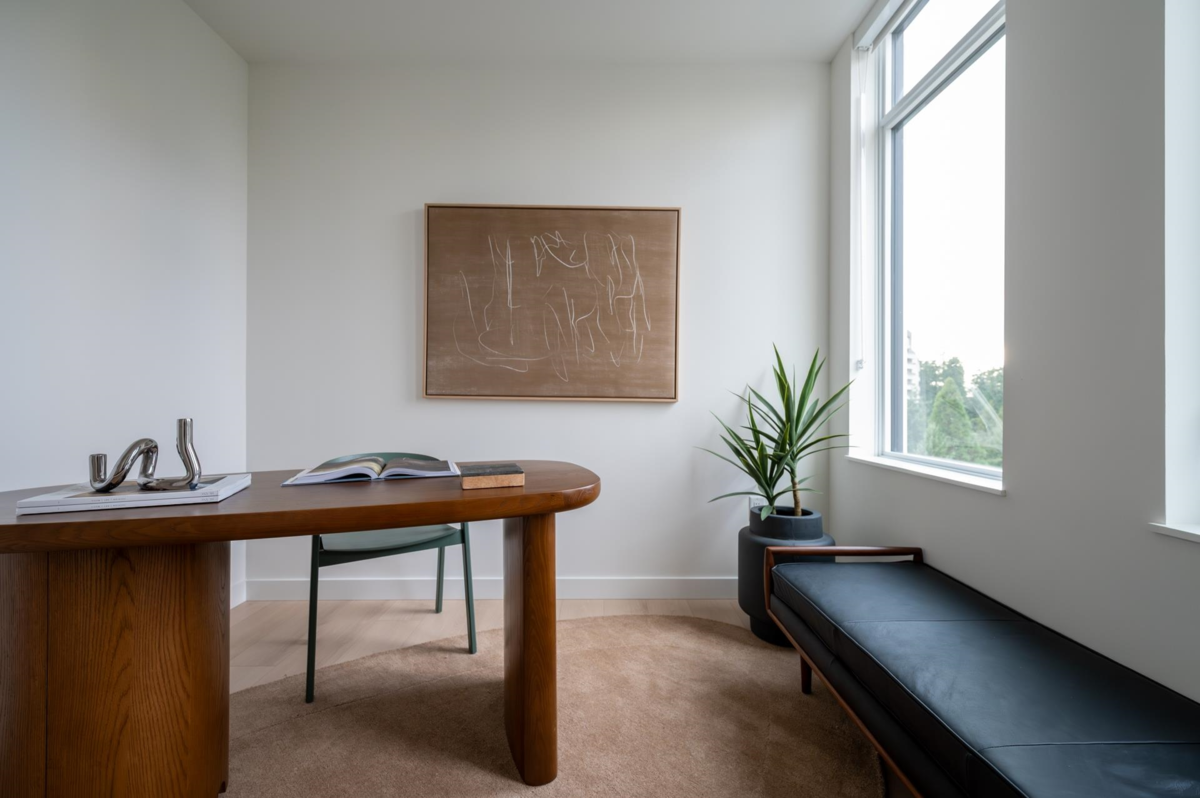 Primary Bathroom Photo of 1906 6468 Willingdon Avenue, Burnaby, BC