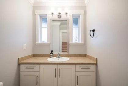 Walk-In Closet Photo of 19162 73 Avenue, Surrey, BC